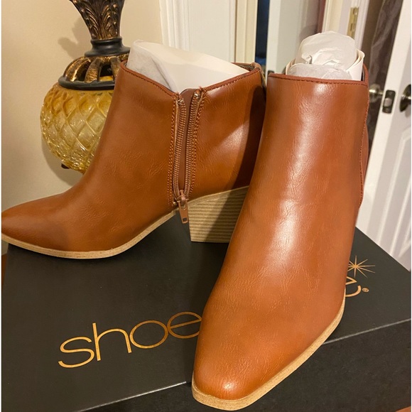 Brown Booties - Picture 1 of 4